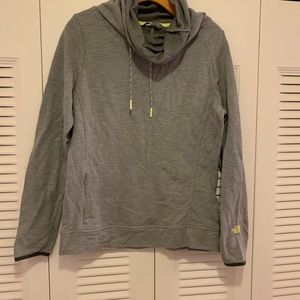 Women Northface Lightweight Sweat-top size M